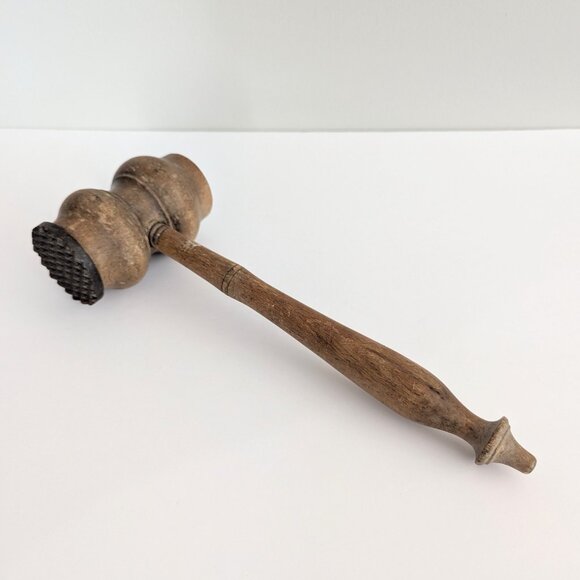 Vintage Wooden Mallet with Metal Head Meat Tenderizer - Picture 3 of 7